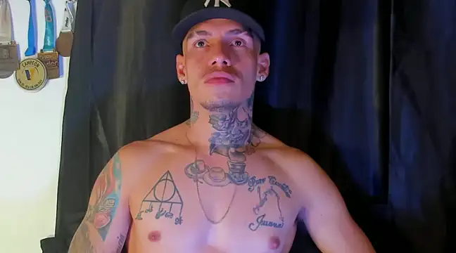 Snapshot of zyongracia chatting on December 2024 09:50:02 AM zyongracia online show from December 2024 09:50:02 AM