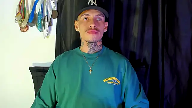 Snapshot of zyongracia chatting on February 2025 11:53:01 AM zyongracia online show from February 2025 11:53:01 AM