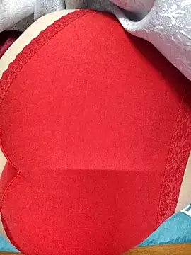 Haralushiaaa online show from November 2025 08:32:01 PM