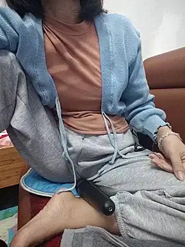 Haralushiaaa online show from February 2026 04:00:02 AM