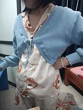 Haralushiaaa online show from February 2026 03:44:02 AM