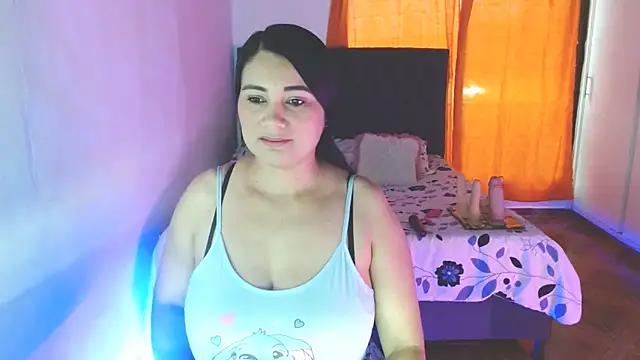 Snapshot of Kerly_Lopez chatting on June 2026 10:38:02 PM Kerly Lopez online show from June 2026 10:38:02 PM