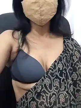 Snapshot of Triveni-Lovely chatting on February 2026 07:28:01 AM Triveni-Lovely online show from February 2026 07:28:01 AM