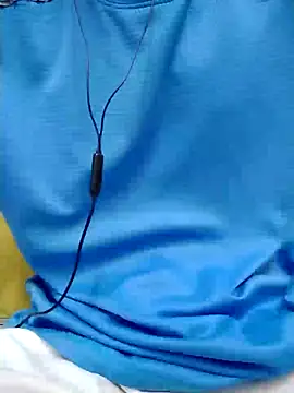 YAY-1 online show from January 2025 12:03:02 PM