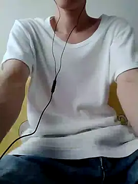 YAY-1 online show from February 2025 03:08:01 AM