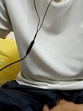 YAY-1 online show from February 2025 11:11:02 AM