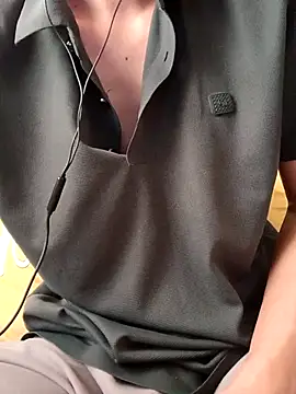 YAY-1 online show from February 2025 05:01:01 AM