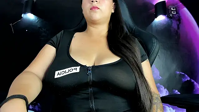 Snapshot of Lau_Beauty chatting on January 2025 09:31:02 PM Lau Beauty online show from January 2025 09:31:02 PM