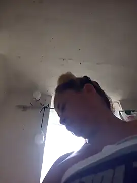 natally ross21 online show from October 2025 11:32:02 AM