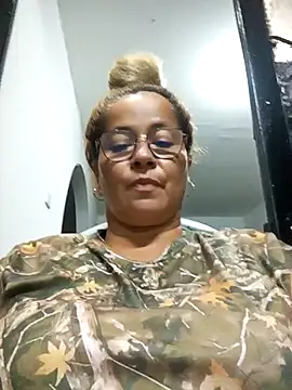 natally ross21 online show from November 2025 03:34:01 AM