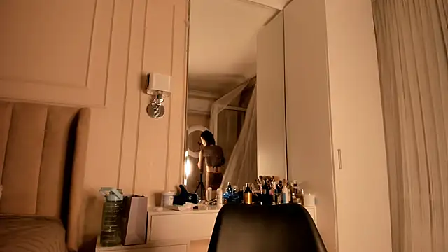 melissa yamazaki online show from October 2025 04:57:02 AM