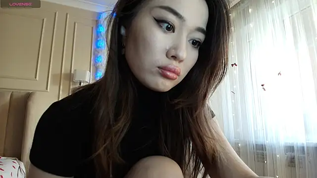 Snapshot of melissa_yamazaki chatting on April 2026 03:26:02 AM melissa yamazaki online show from April 2026 03:26:02 AM
