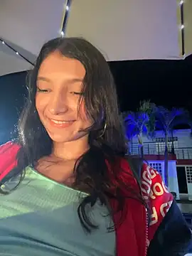 loly-yandere online show from December 2024 11:49:02 PM