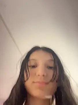 loly-yandere online show from December 2024 12:29:01 AM