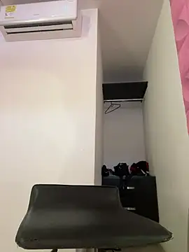 loly-yandere online show from March 2025 08:48:01 PM