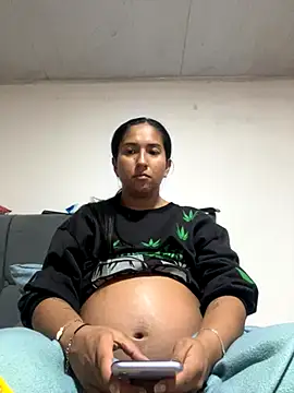 luna asss online show from November 2025 03:45:01 PM