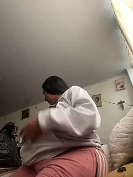 luna asss online show from November 2025 05:31:01 PM