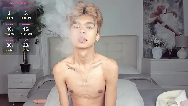 Felix Rey online show from October 2025 05:32:02 PM