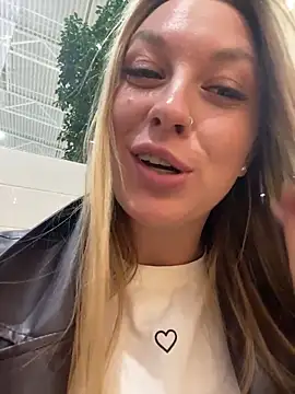 Sweet   Emily online show from November 2025 01:29:02 PM