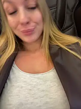 Sweet   Emily online show from November 2025 05:04:02 PM