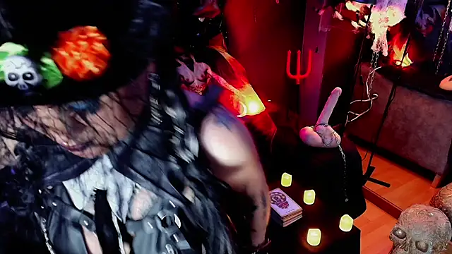 MorganaCrowley online show from October 2025 08:10:01 PM