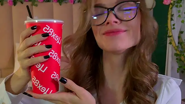 Eva Natsumi online show from December 2024 06:59:02 AM