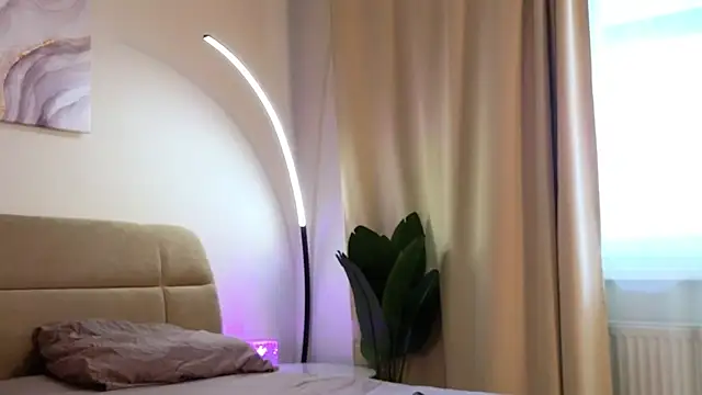 Eva Natsumi online show from February 2025 11:02:02 AM