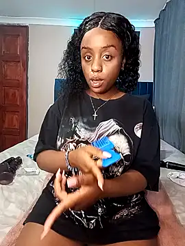 Queen-Chocolate online show from March 2026 05:04:01 PM