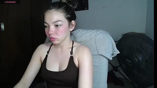 venelope1 online show from February 2025 03:43:02 AM