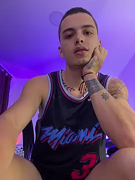 danny 42027 online show from February 2025 07:45:02 AM