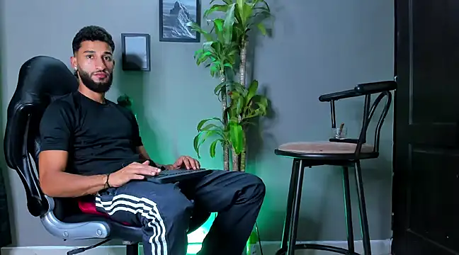 Damian 022 online show from January 2025 01:38:01 AM