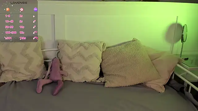 UnaMedison online show from January 2025 09:35:01 AM