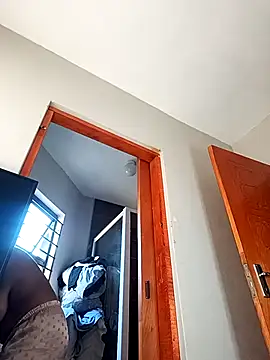 Mayo01  online show from October 2025 05:52:01 AM