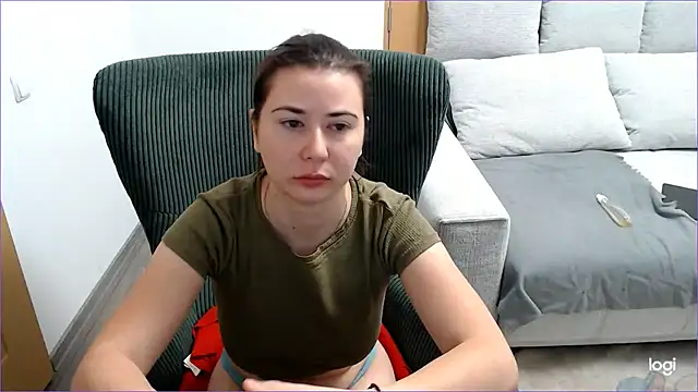 Snapshot of VioletaFlower7 chatting on October 2025 09:07:01 AM VioletaFlower7 online show from October 2025 09:07:01 AM