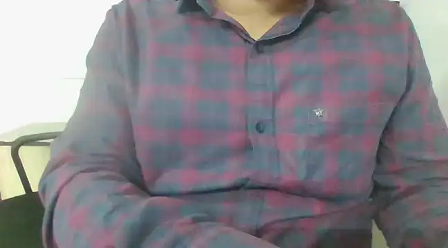 Snapshot of indianbull3684 chatting on December 2024 02:38:01 PM indianbull3684 online show from December 2024 02:38:01 PM