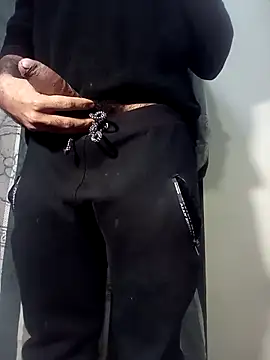 Snapshot of Syco_amanyg chatting on January 2025 06:16:02 PM Syco amanyg online show from January 2025 06:16:02 PM