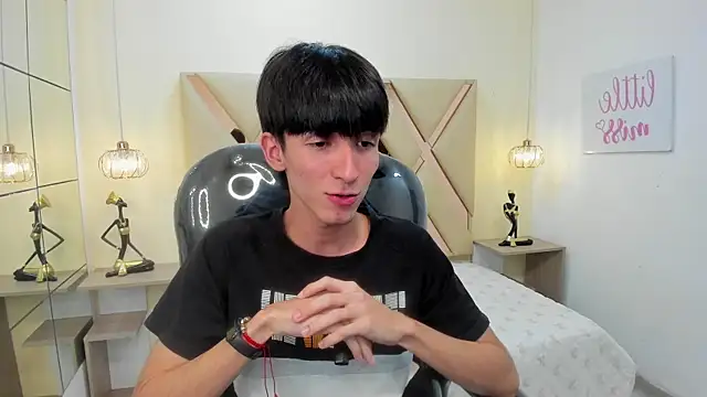 Jake evans online show from October 2025 03:59:02 AM