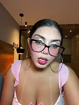 Snapshot of zui_lu chatting on December 2025 02:40:02 AM zui lu online show from December 2025 02:40:02 AM