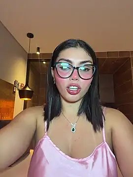 Snapshot of zui_lu chatting on January 2026 01:08:01 AM zui lu online show from January 2026 01:08:01 AM