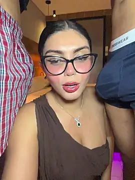 Snapshot of zui_lu chatting on January 2026 01:33:01 AM zui lu online show from January 2026 01:33:01 AM