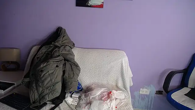 sophia ny online show from April 2026 01:05:01 PM