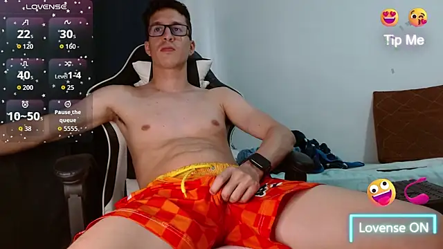 Snapshot of Jhonny_hot_s chatting on September 2025 07:26:02 PM Jhonny hot s online show from September 2025 07:26:02 PM