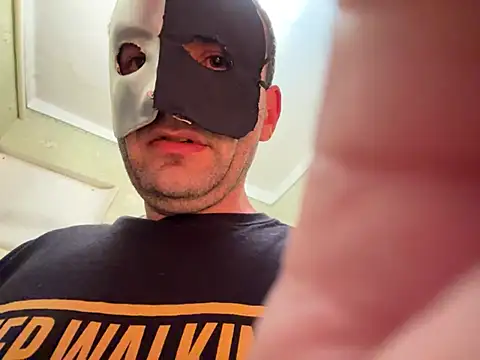 Ariel Ari online show from January 2025 11:24:01 PM