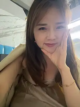 Efangfang online show from February 2025 04:02:01 PM