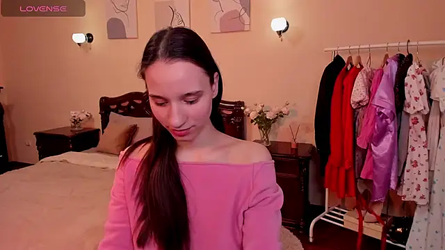 StaceySunny online show from February 2025 11:34:02 AM