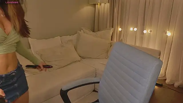 EmiliaDreams online show from February 2026 04:40:02 PM