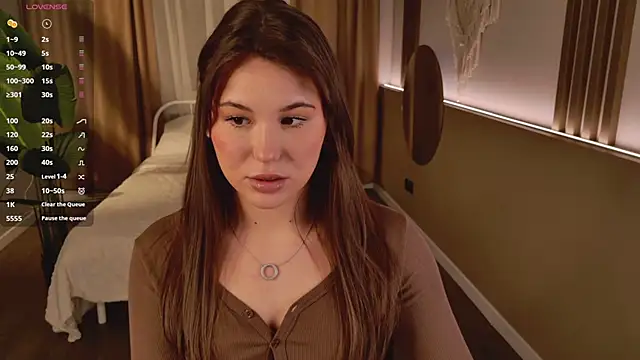 EmiliaDreams online show from March 2026 06:47:02 PM