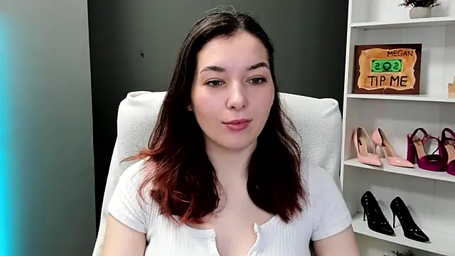 Snapshot of Meagn_Extasy chatting on May 2026 06:42:02 AM Meagn Extasy online show from May 2026 06:42:02 AM
