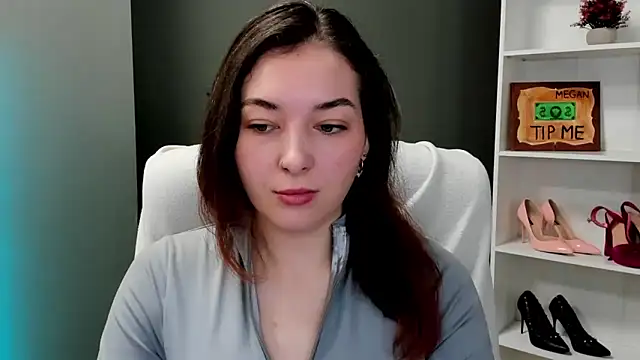 Snapshot of Meagn_Extasy chatting on June 2026 07:00:01 AM Meagn Extasy online show from June 2026 07:00:01 AM