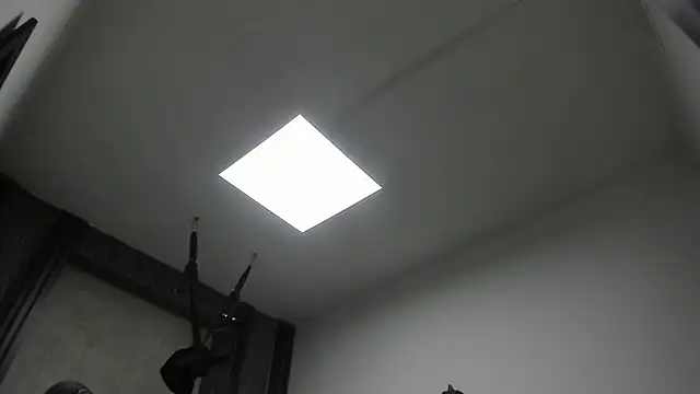 selene red  online show from February 2026 12:42:02 AM